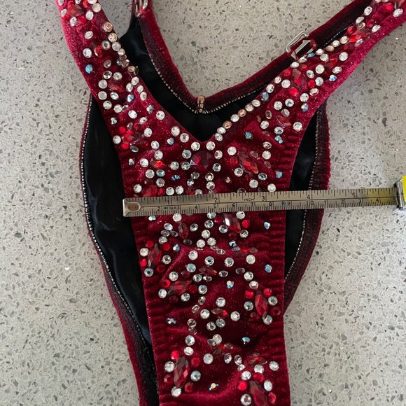 NPC Figure Suit - Red Velvet Fabric & Clear Crystals - C/D Cup & Size 4 Bottom - Picture 4 of 4